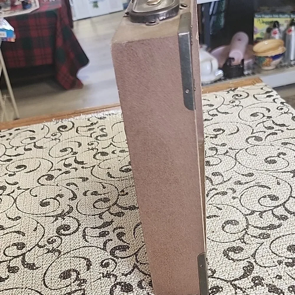 Vintage-Style Map Photo Frame - Picture 2 of 6